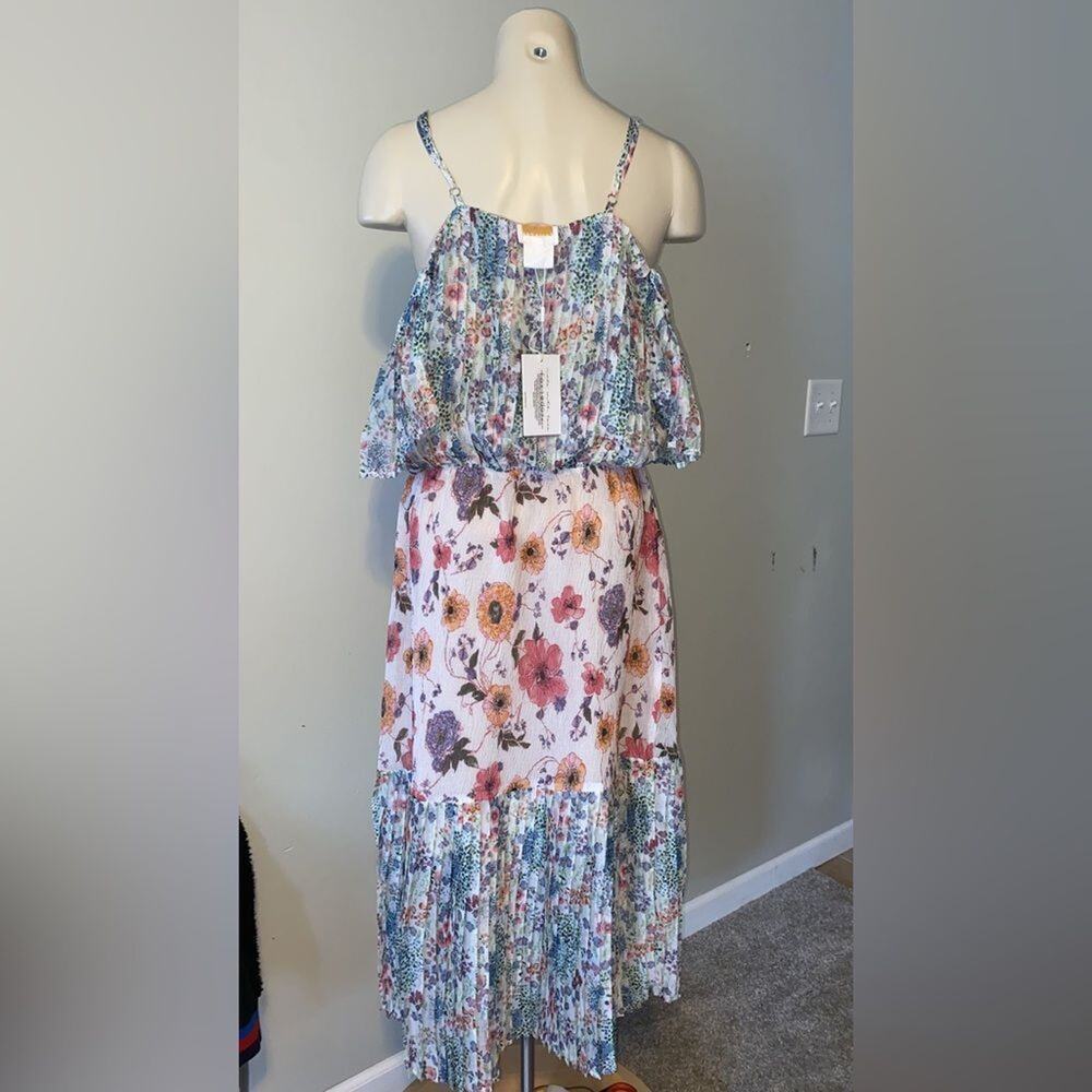 FoxieDox Furiosa Dress - Picture 13 of 16